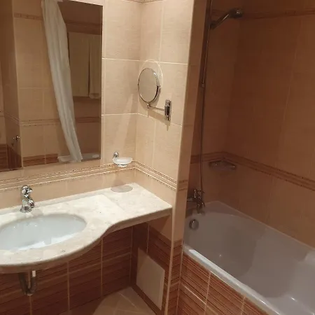 Private In The Best - Seaview Апартамент