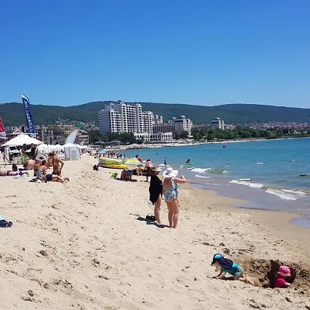 Апартамент Private In The Best - Seaview Слънчев бряг